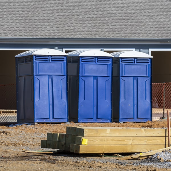 are there any restrictions on what items can be disposed of in the portable toilets in Los Molinos